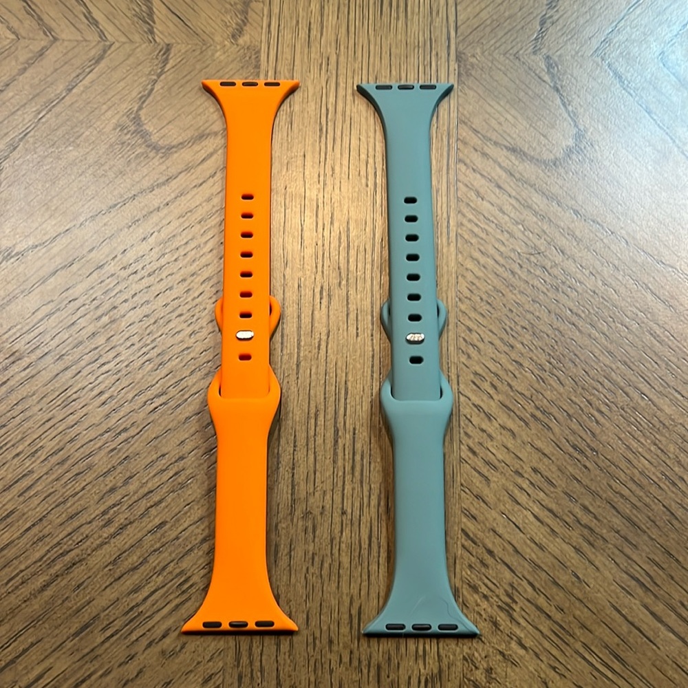 Set of 2 Apple Watch Bands Brand New